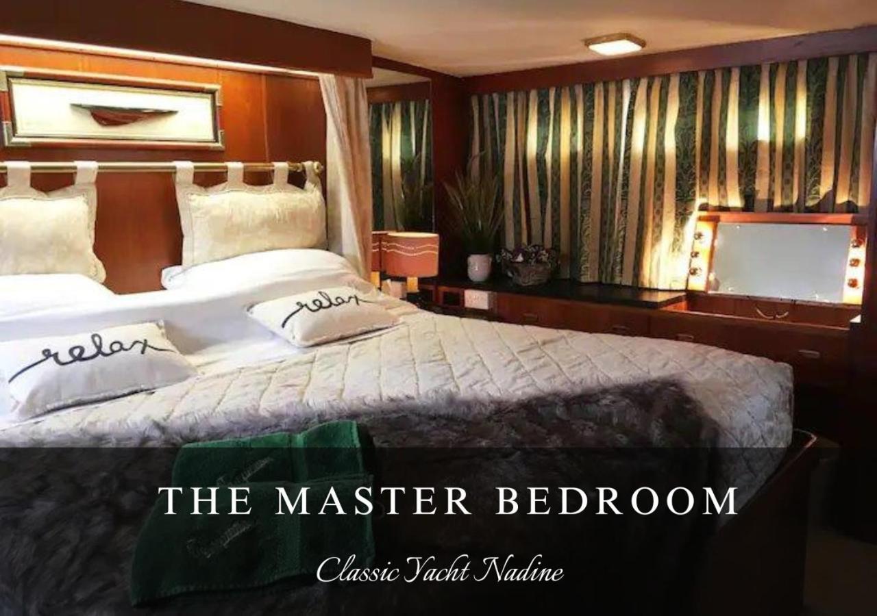 Classic Yacht Nadine In Poole Harbour, Dorset, With A Hot Tub Jacuzzi Ngoại thất bức ảnh